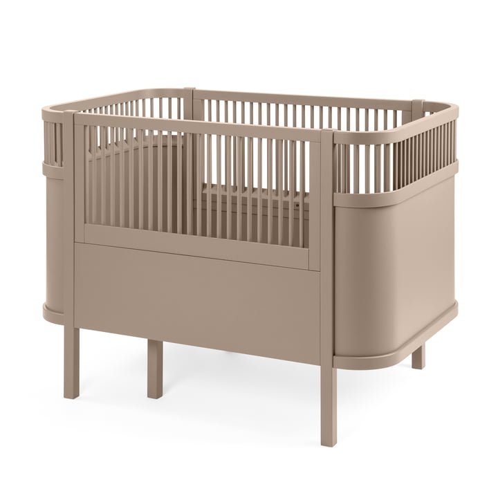 Le lit Sebra Baby & Junior de Sebra dans la finition jetty beige