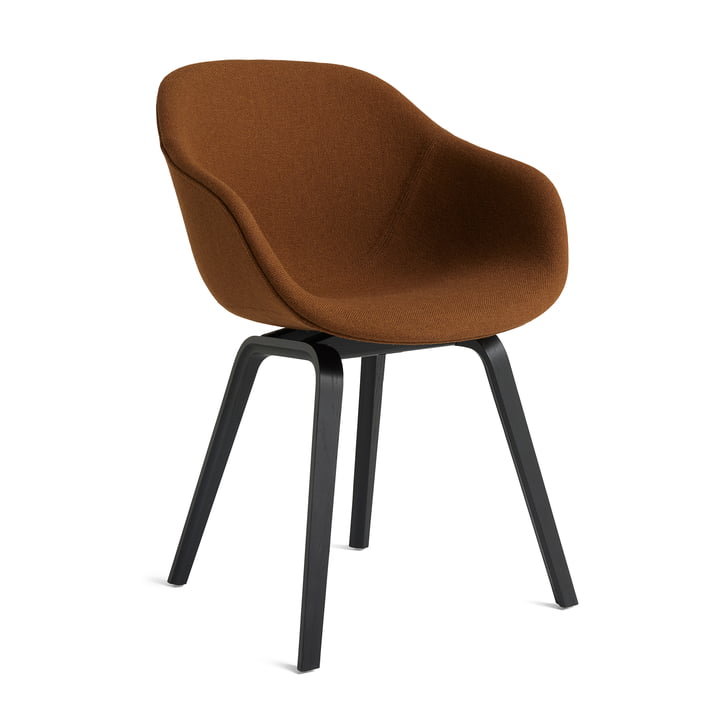 About A Chair AAC 223, chêne laqué noir / Hallingdal 350 de Hay