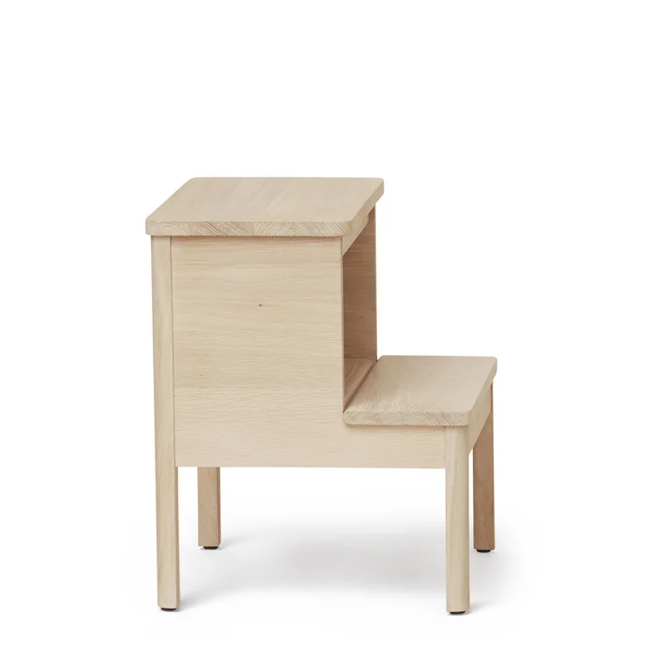 A Line Tabouret marchepied de Form & Refine