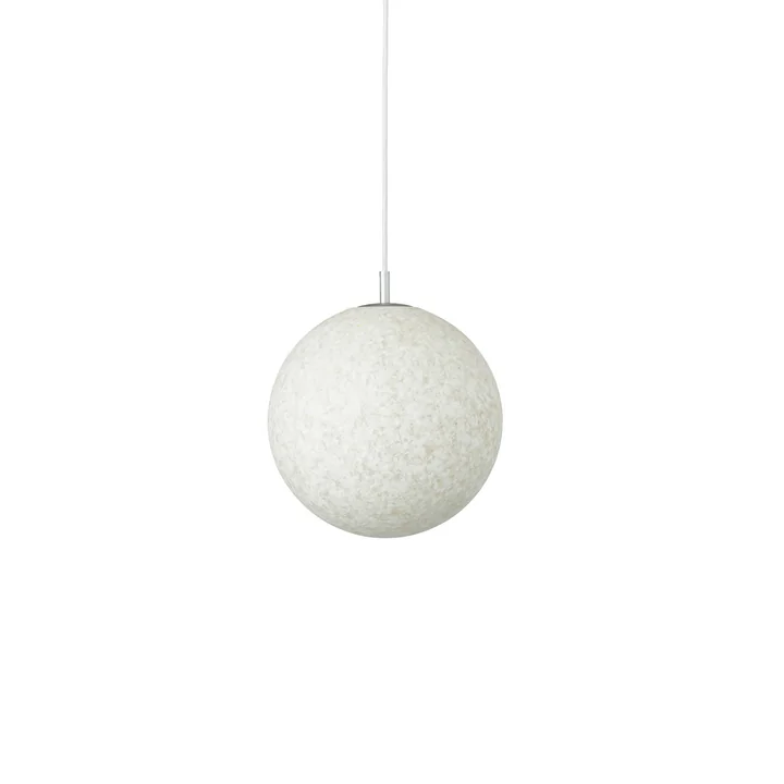Pix Suspension de Normann Copenhagen dans la version blanche