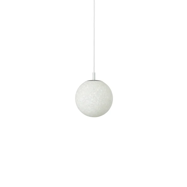 Pix Suspension de Normann Copenhagen dans la version blanche