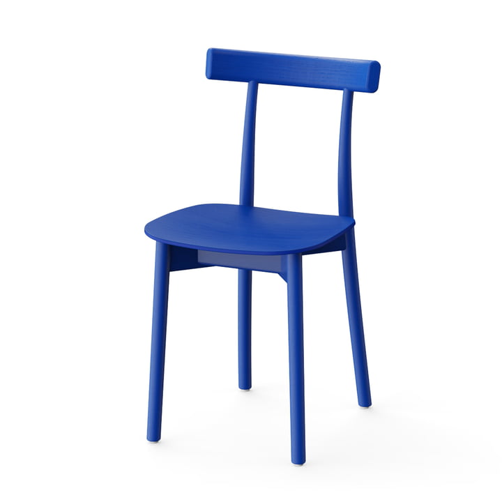 Skinny Wooden Chair en version bleue (RAL 5002)