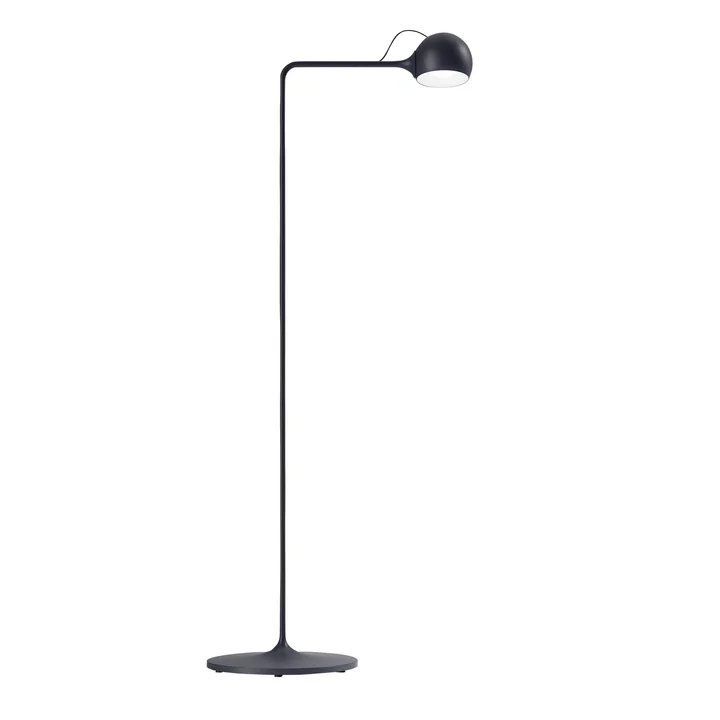 IXA lampadaire LED de Artemide dans la couleur anthracite