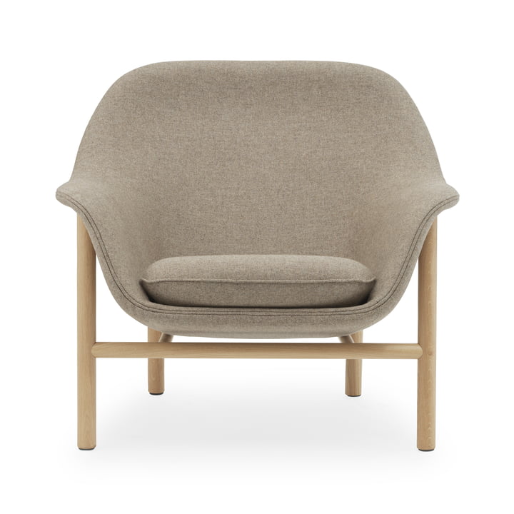 Drape Lounge Chair, low, chêne, Main Line Flax 23 de Normann Copenhagen