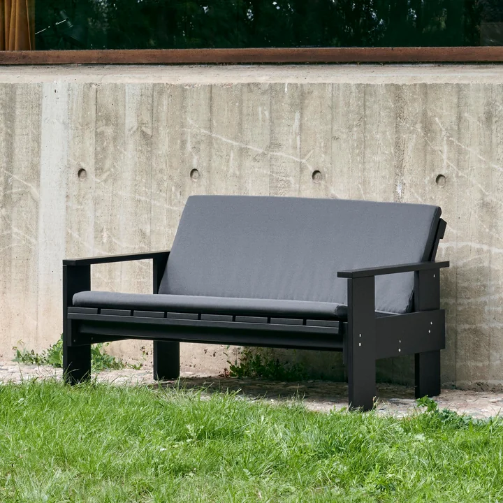 Crate Lounge Sofa avec Seat Cushion de HAY