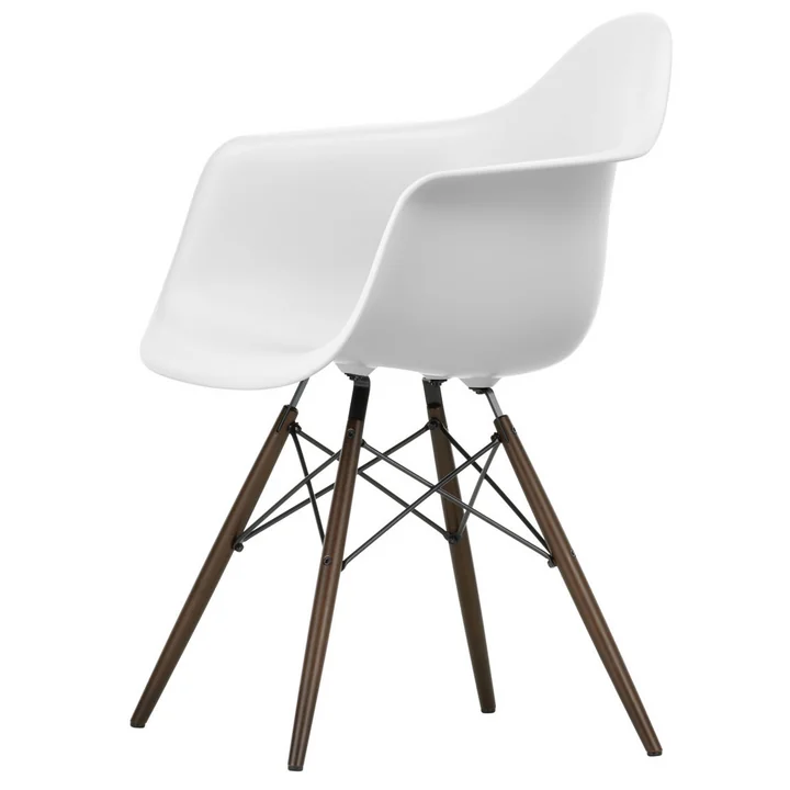 Eames Plastic Armchair de Vitra