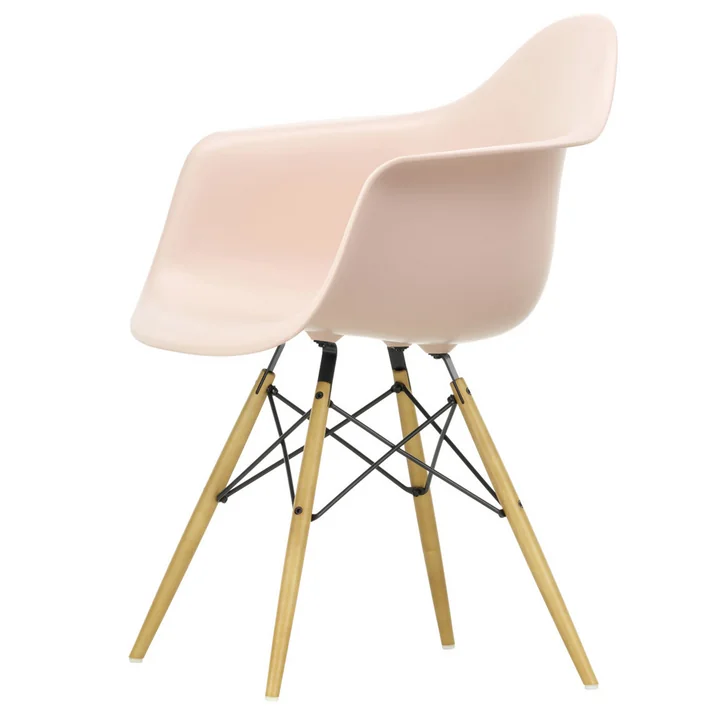 Eames Plastic Armchair de Vitra