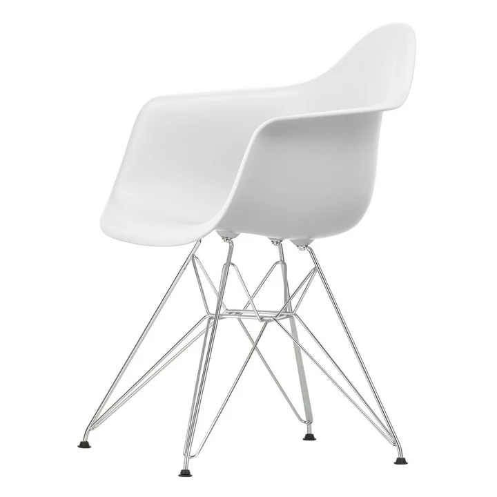 Eames Plastic Armchair de Vitra