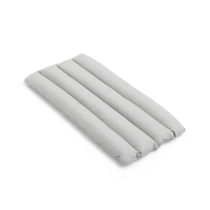 Palissade Soft Quilted Cushion, pour Chair / Armchair, sky grey de HAY