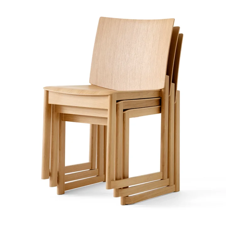 Allwood Side Chair AV35, chêne laqué de & Tradition
