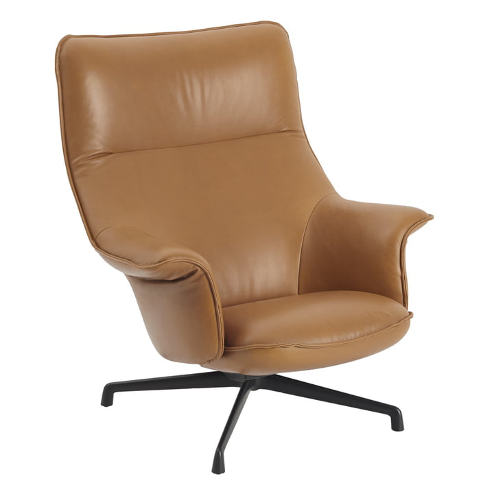 Doze Lounge Chair, châssis pivotant anthracite-noir / revêtement cognac (Refine Leder) de Muuto