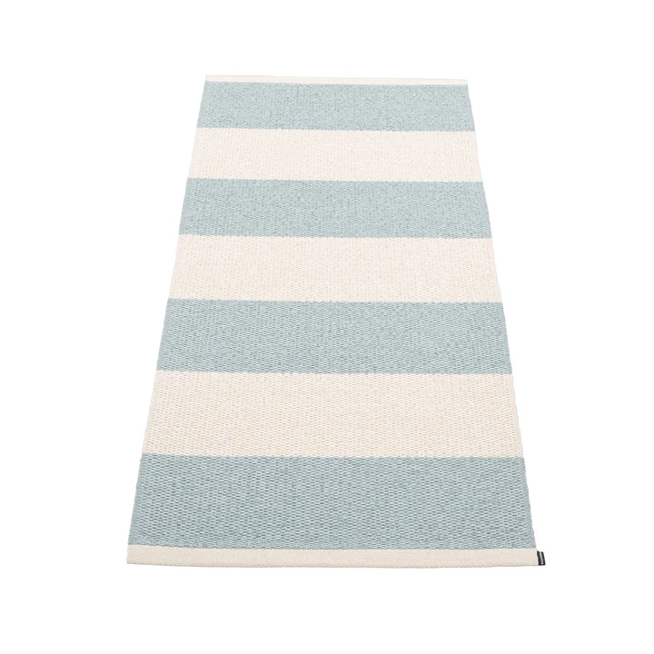 Bob Tapis, 150 x 70 cm, blue fog / vanilla de Pappelina