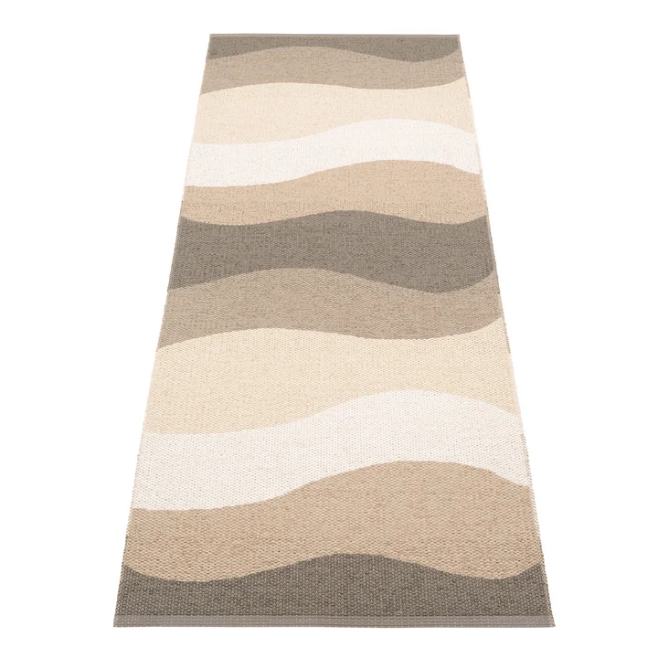 Urvi Tapis, 70 x 200 cm, earth de Pappelina