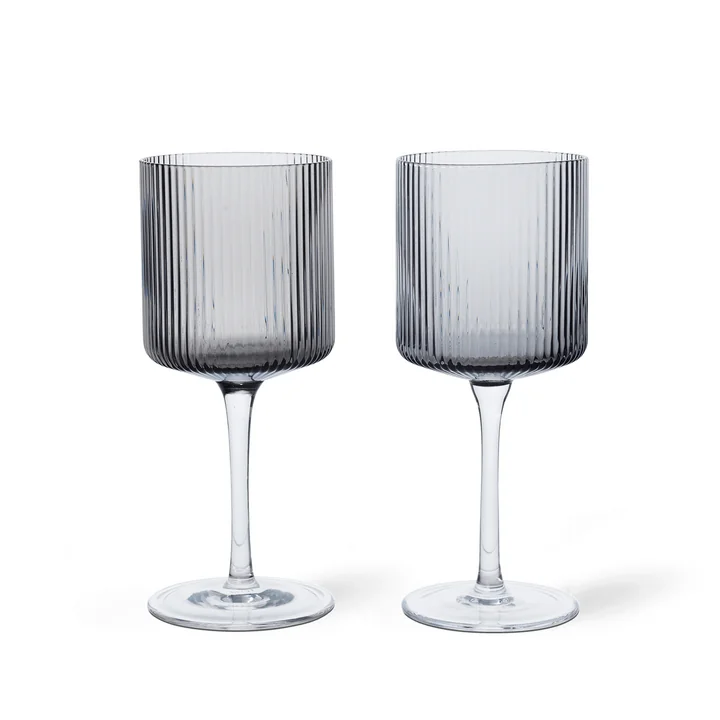 Ferm Living - Ripple Verre à vin blanc, smoked grey (set de 2)