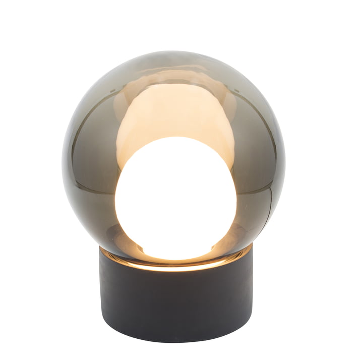 Lampe de table Boule Small de Pulpo en gris fumé et blanc avec un socle en noir