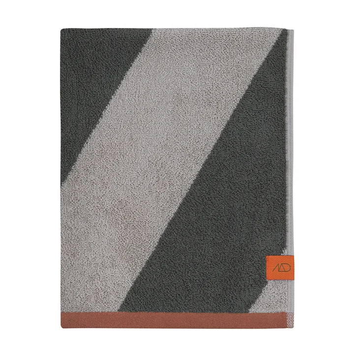 Mette Ditmer - Diagonal Serviette de bain 70 x 133 cm, dark olive