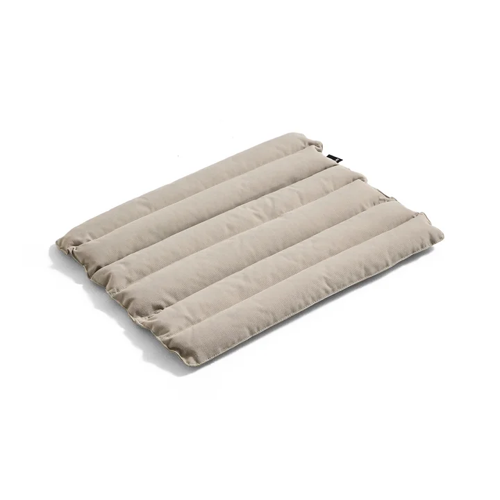 HAY - Traverse Quilted Cushion pour fauteuil, beige sable