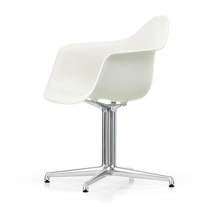 Vitra - Eames Plastic Armchair DAL RE, poli / blanc coton (patins en feutre basic dark)