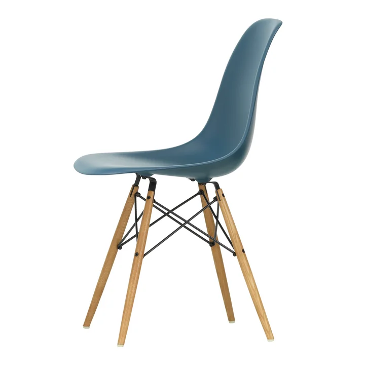 Vitra - Eames Plastic Side Chair DSW RE, frêne couleur miel / bleu mer