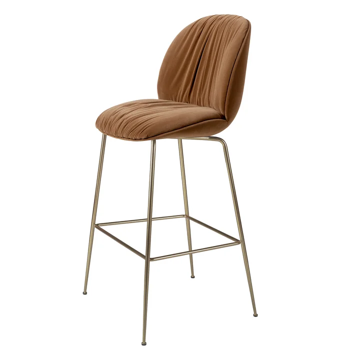 Gubi - Beetle Soft Bar Chair, rembourrage intégral, laiton antique / Sunday (112)
