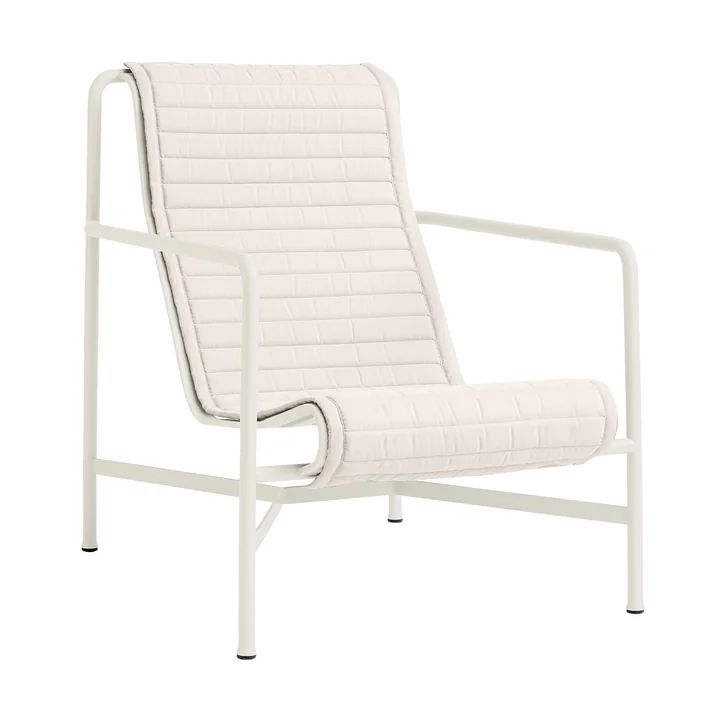 HAY - Coussin matelassé « Palissade » pour fauteuil Lounge Chair High, blanc crème sur fauteuil Lounge Chair High