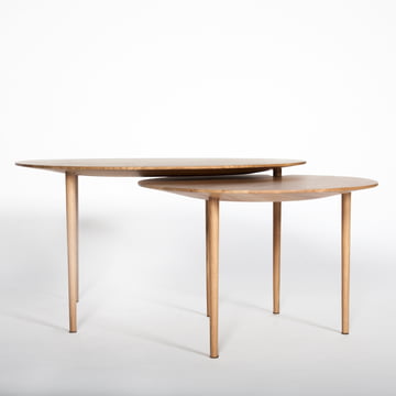 Hans Hansen - Set de 2 tables d’appoint Nenufar, chêne massif, vue latérale
