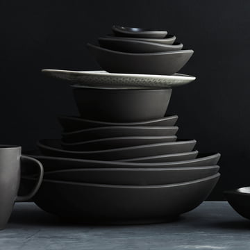 La collection de vaisselle noire Junto de Rosenthal