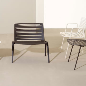 Chaise lounge Zèbre par Fast en marron foncé