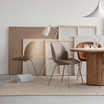 Le site Beetle Dining Chair en différentes versions
