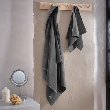 Calm Set de serviettes, 40 x 70 cm & 70 x 160 cm, gris foncé (set de 2) de The Organic Company