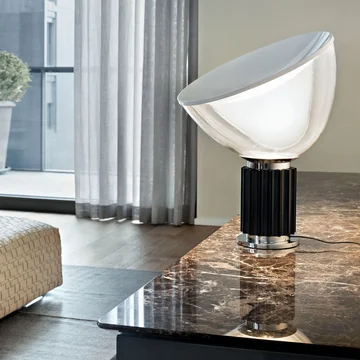 Lampes de table traditionnelles en matériaux nobles
