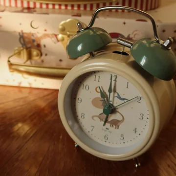 Konges Sløjd - Réveil pour enfants, Dino