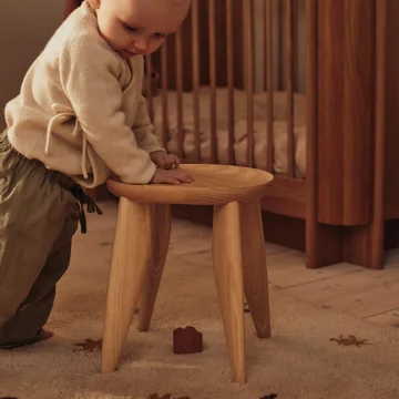 Ferm Living - Feve Tabouret pour enfants, frêne naturel
