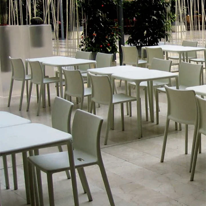 Chaise empilable Air de Magis