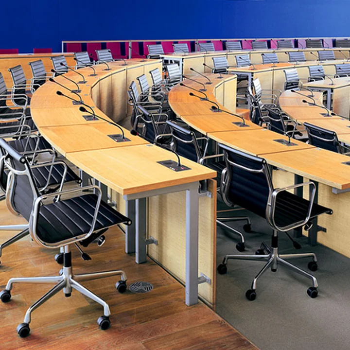 Aluminium Group EA 117 Chaise de bureau de Vitra