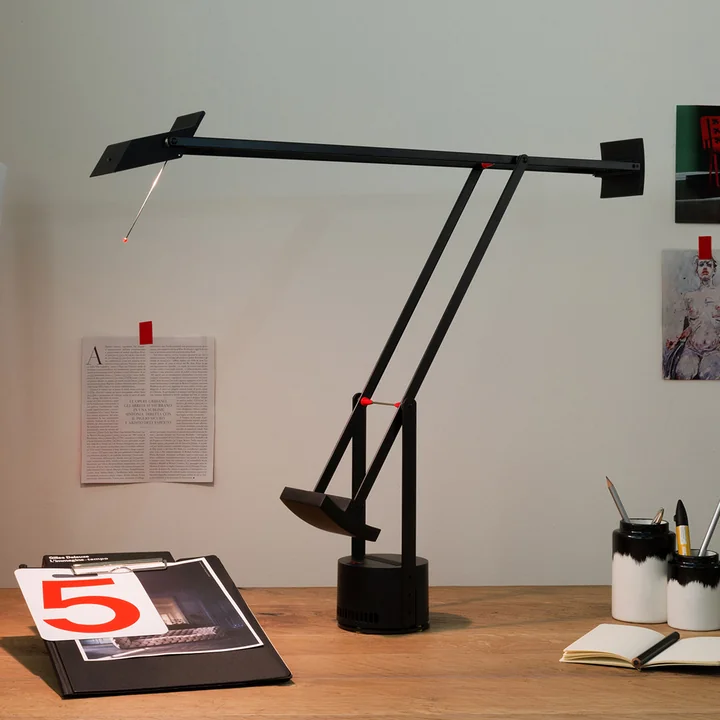 Tizio Lampe de table de Artemide
