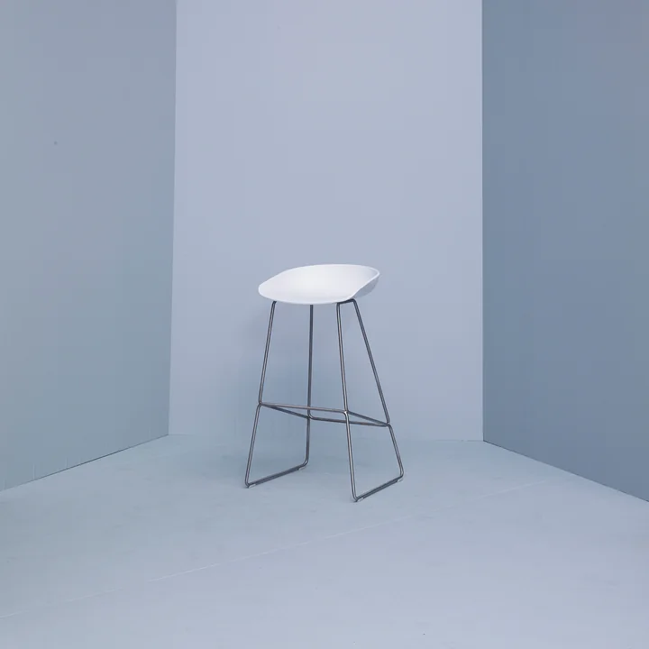 HAY - About A Stool AAS 38, blanc