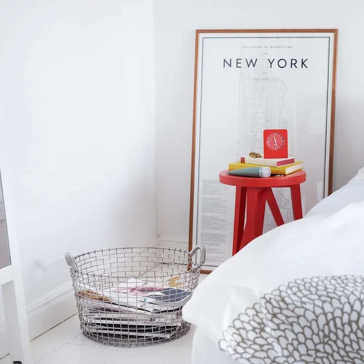 Corbeille en fil pour journaux et magazines
