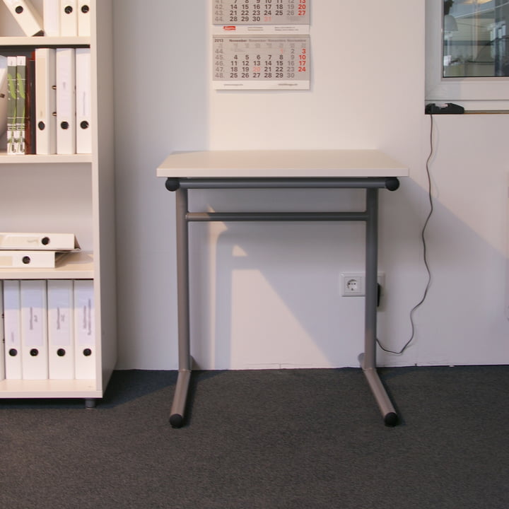 Flötotto – Table School, châssis en T/ambiance