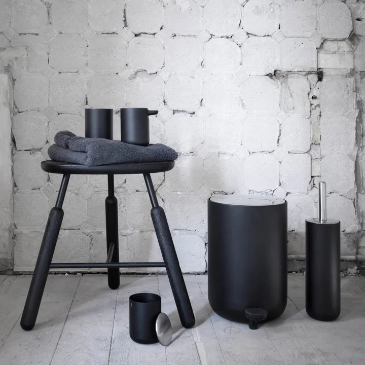 Bath Produits de Audo en noir