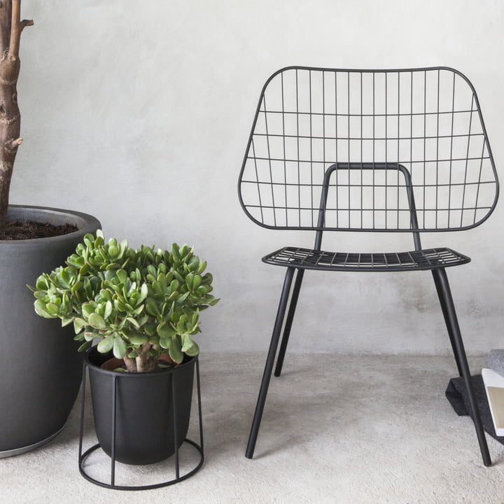 WM String Lounge Chair et Wire Pot de Audo
