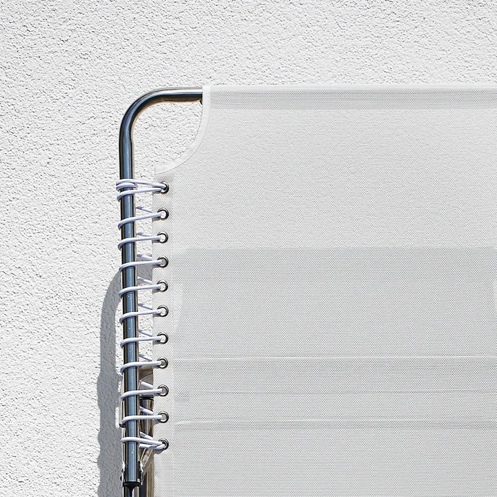 Amigo XXL Chaise longue à trois pieds en blanc de Fiam - détail du dossier