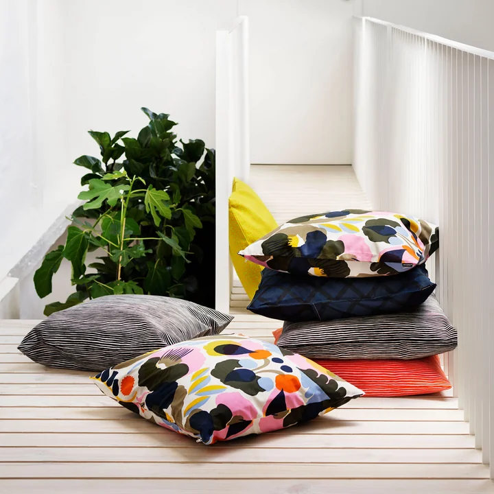 Hattarakukka Taie d'oreiller de Marimekko