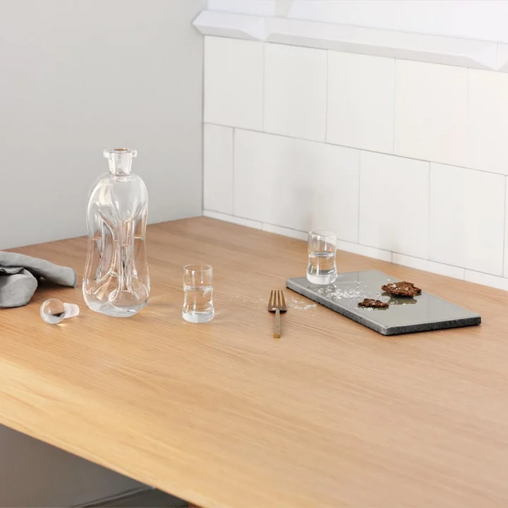 Carafe en verre Kuttrolf