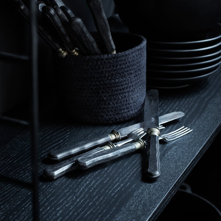 String - Système d'étagères, teinté noir