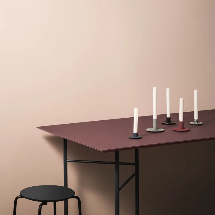 Plateau et base de table Mingle avec chandelier en fonte
