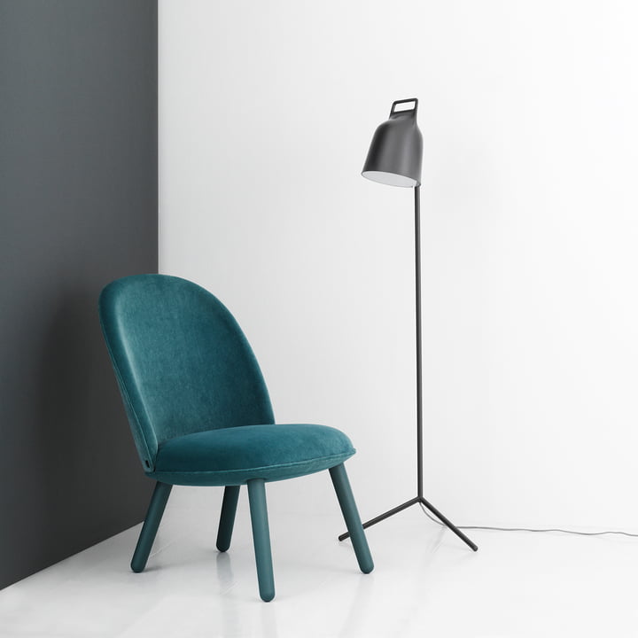 Stage Lampadaire avec Ace Lounge Chair Velour