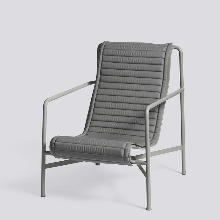 Palissade Quilted Cushion pour Lounge Chair High de HAY