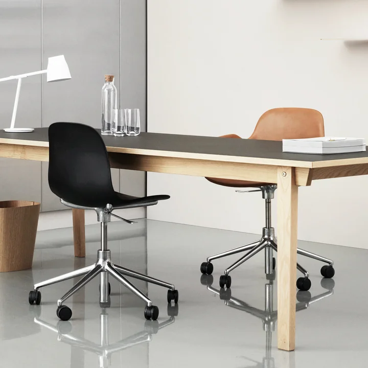 Form Chaise de bureau pivotante de Normann Copenhagen