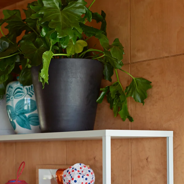 HAY - pot de fleur avec soucoupe XXL en noir